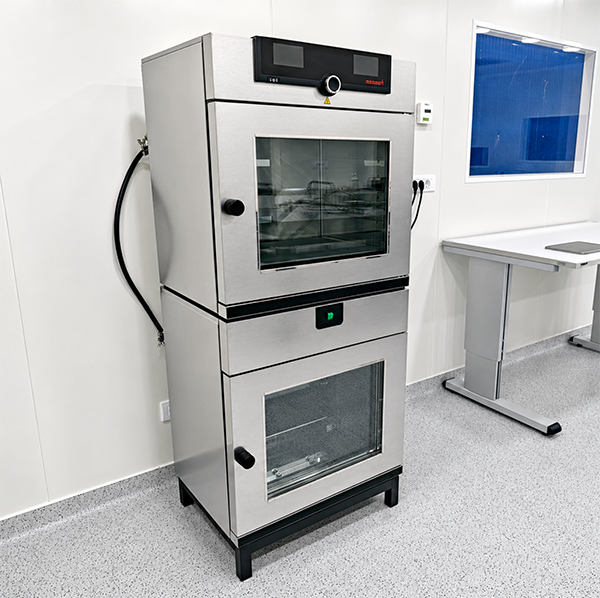 Memmert VO49 vacuum drying oven